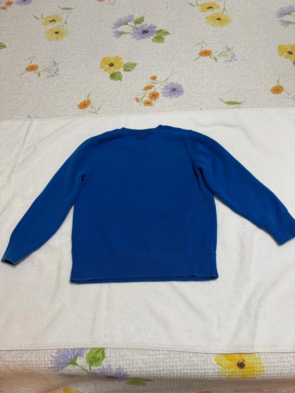 OshKosh B'gosh Boys Blue Polar Bear Crewneck Sweater(32)